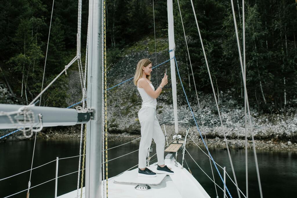 pexels-julia-volk-5665442.jpg