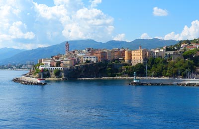 Μπαστιά